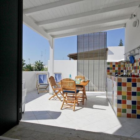 B&B Villa Genny A Pochi Passi Dal Mare ซานกาตัลโด ภายนอก รูปภาพ