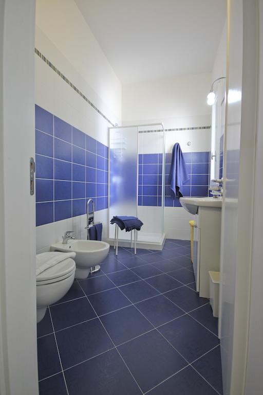 B&B Villa Genny A Pochi Passi Dal Mare ซานกาตัลโด ห้อง รูปภาพ