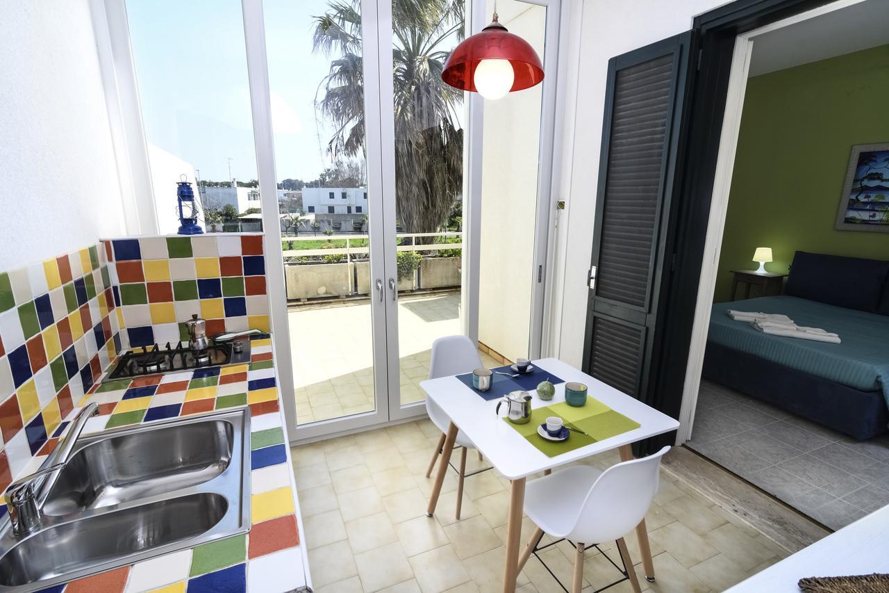 B&B Villa Genny A Pochi Passi Dal Mare ซานกาตัลโด ภายนอก รูปภาพ